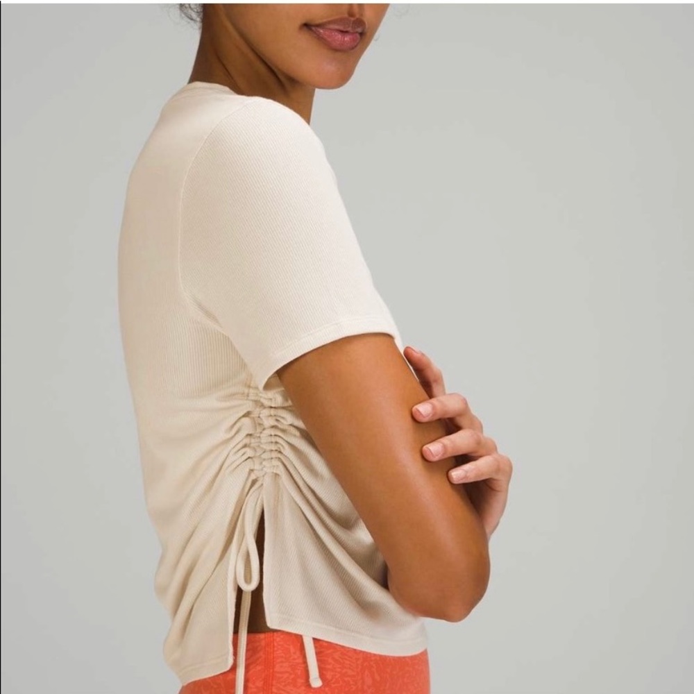 lululemon Side Cinch Ribbed Tee - Picture 3 of 12